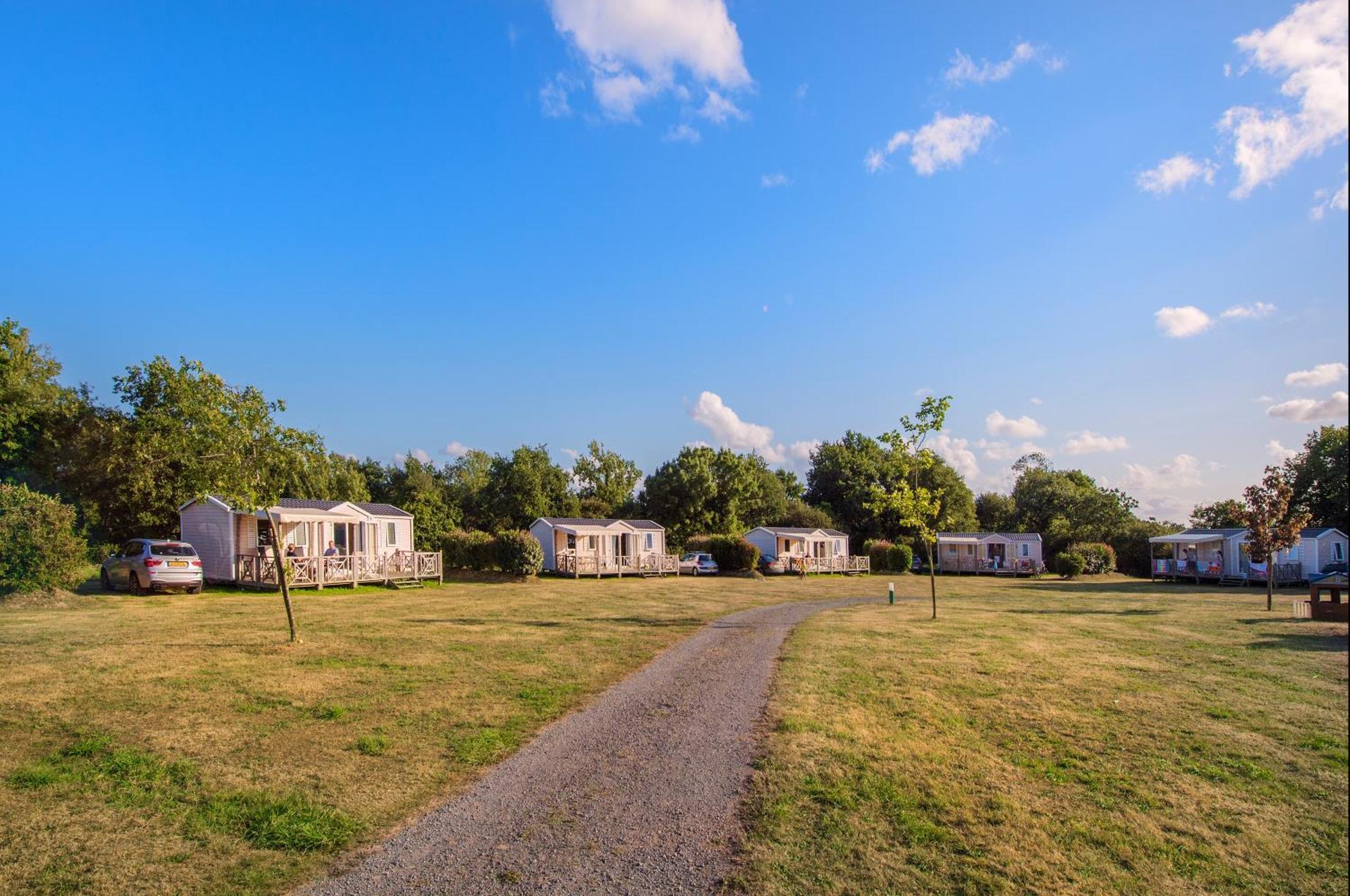 Camping Rcn La Ferme Du Latois Coëx Exterior foto